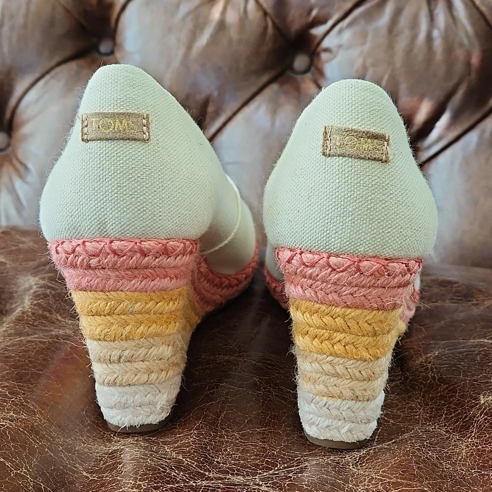 Tom's espadrille wedges - Picture 3 of 13